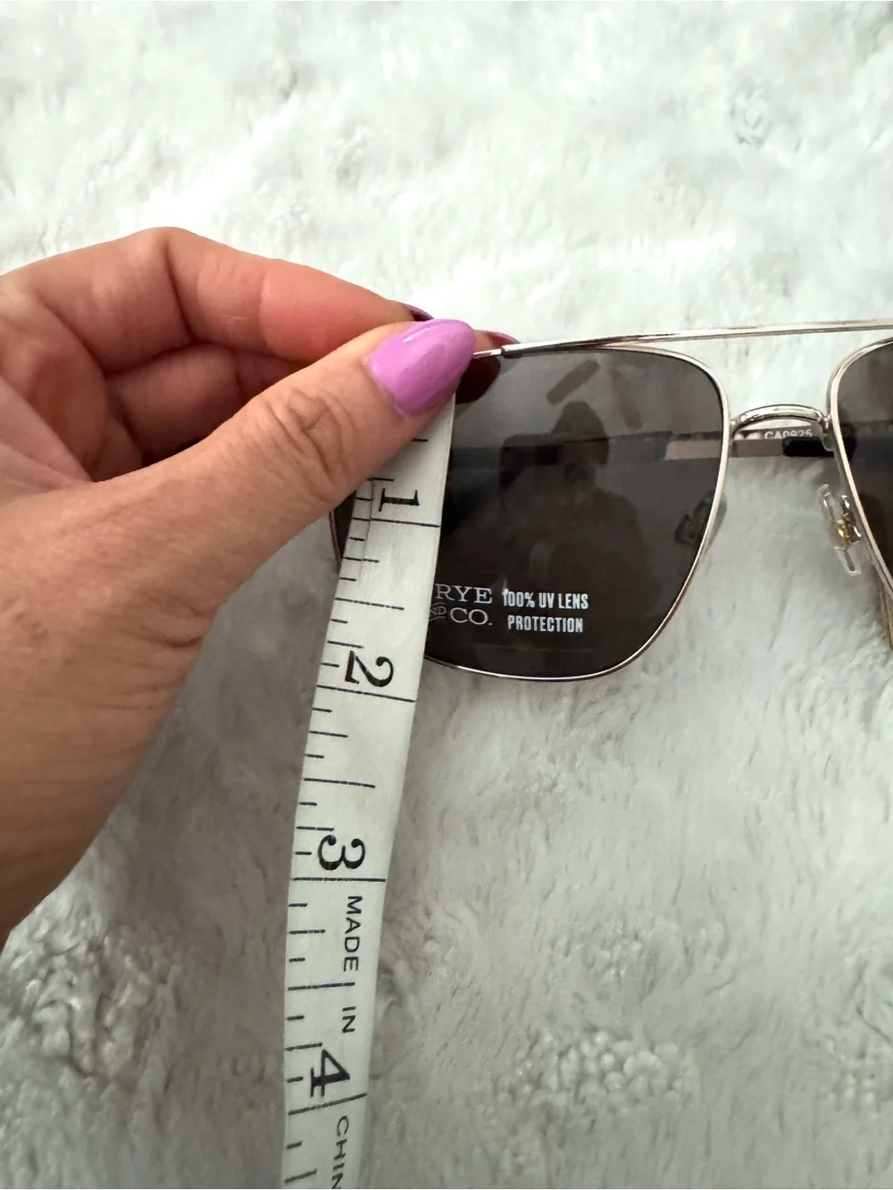 NWT- FRYE AND CO  aviator UV protection sunglasses unisex|| style 10271484